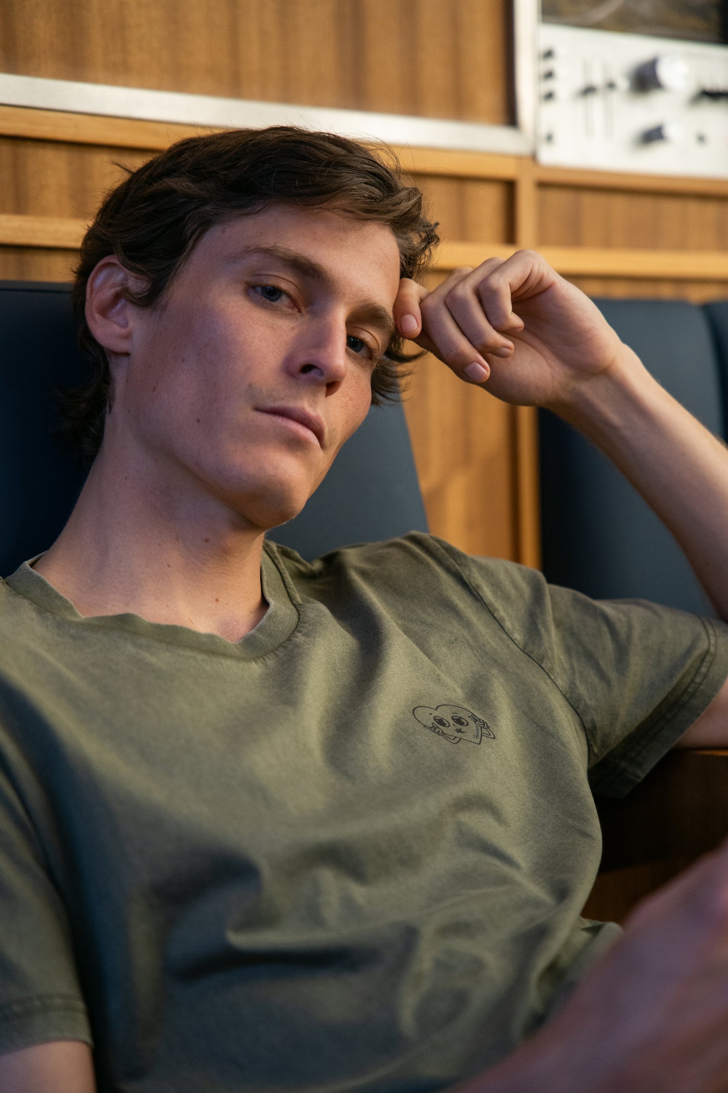 Polera Out Of Love