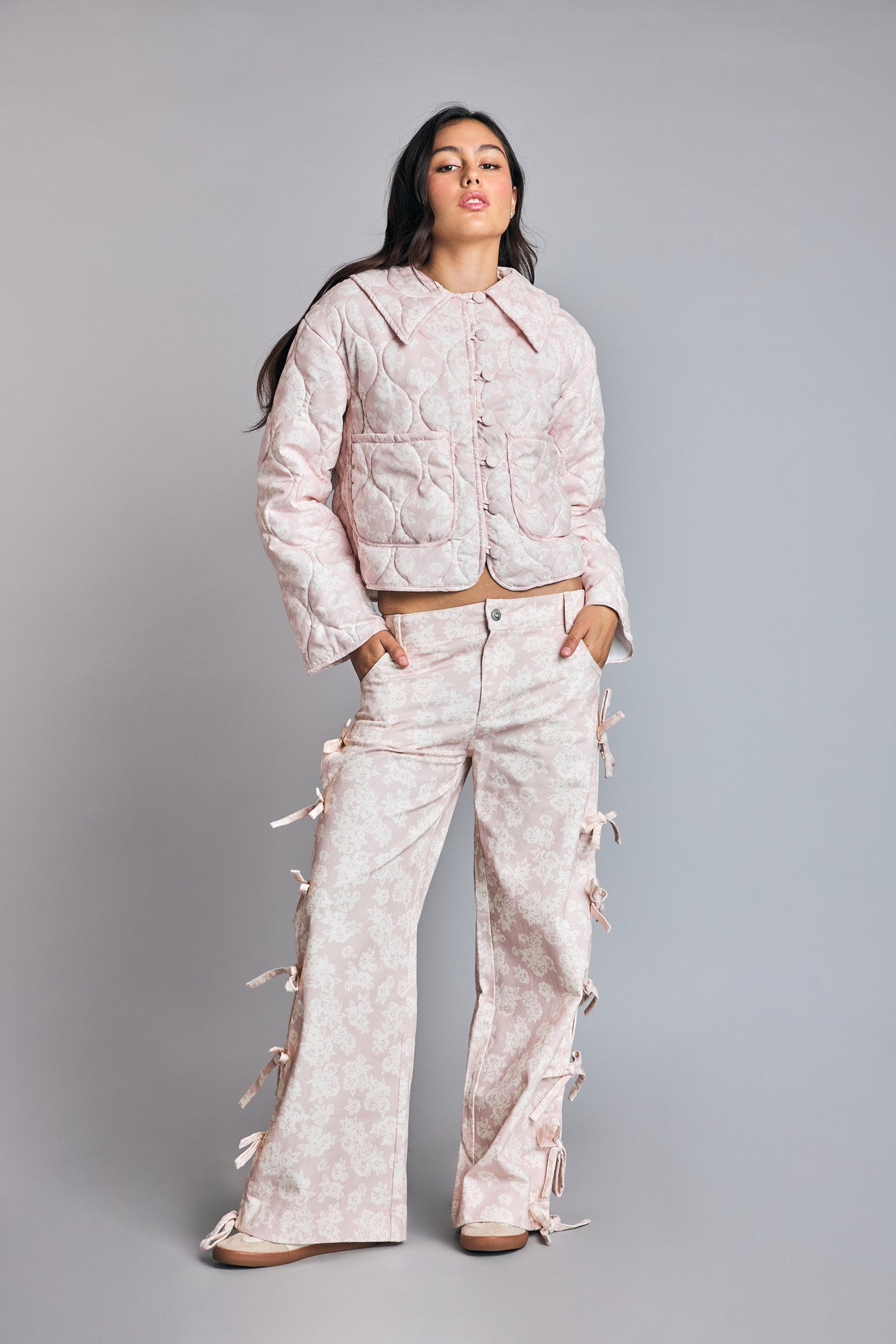 Pantalón Floral Tiro Bajo