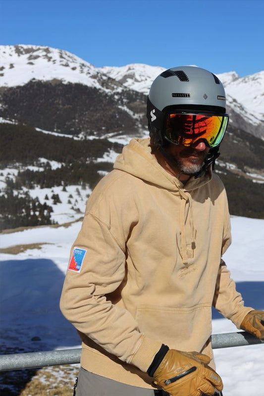 Hoodie Ski Season '25