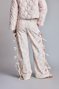 Pantalón Floral Tiro Bajo