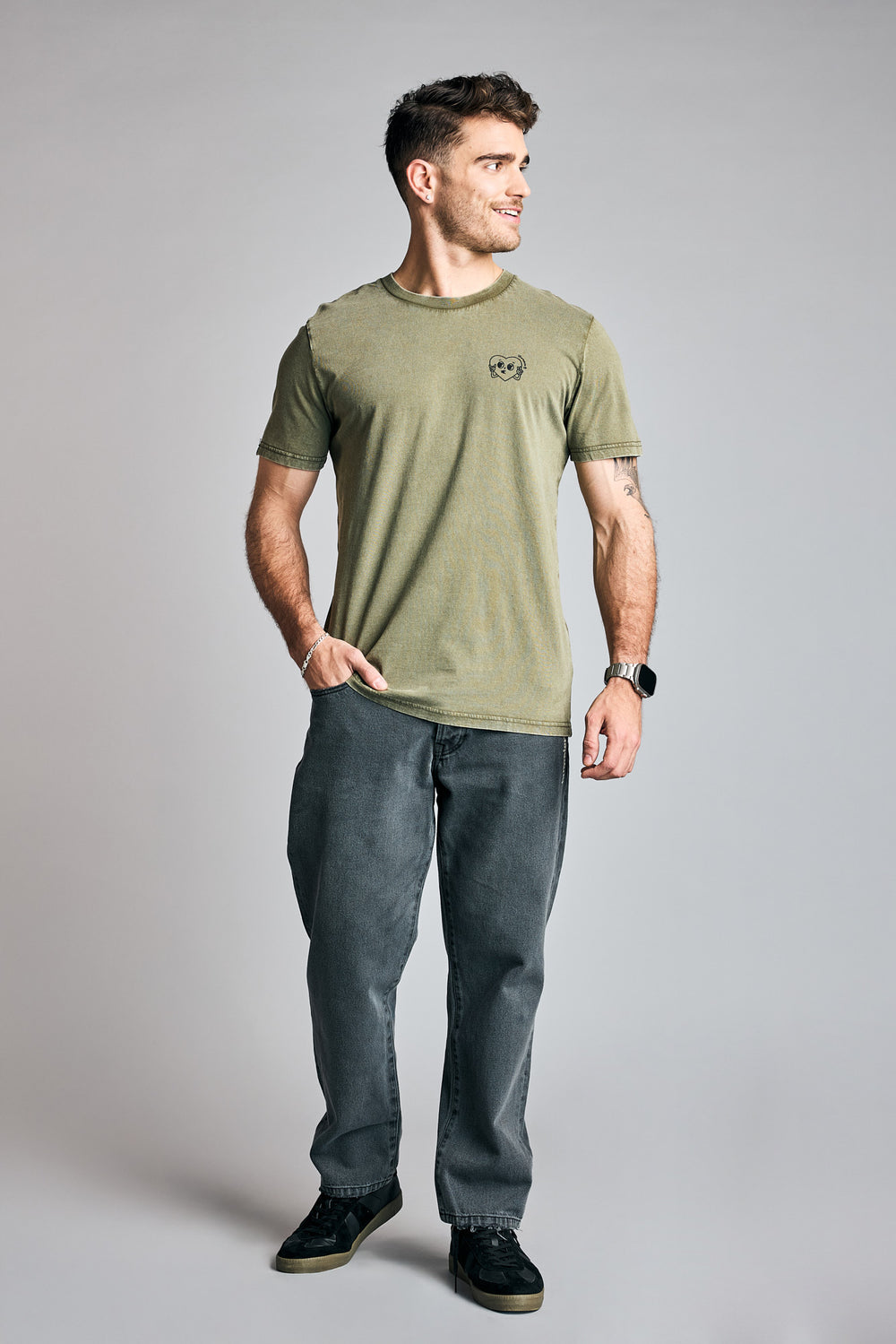 Polera Out Of Love