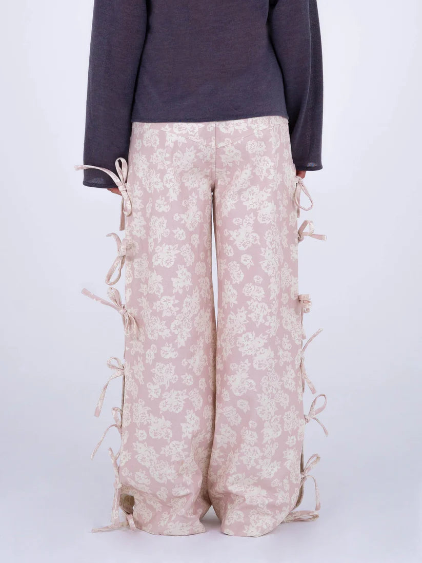 Pantalón Floral Tiro Bajo